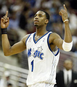 中发挥作用 中发挥作用